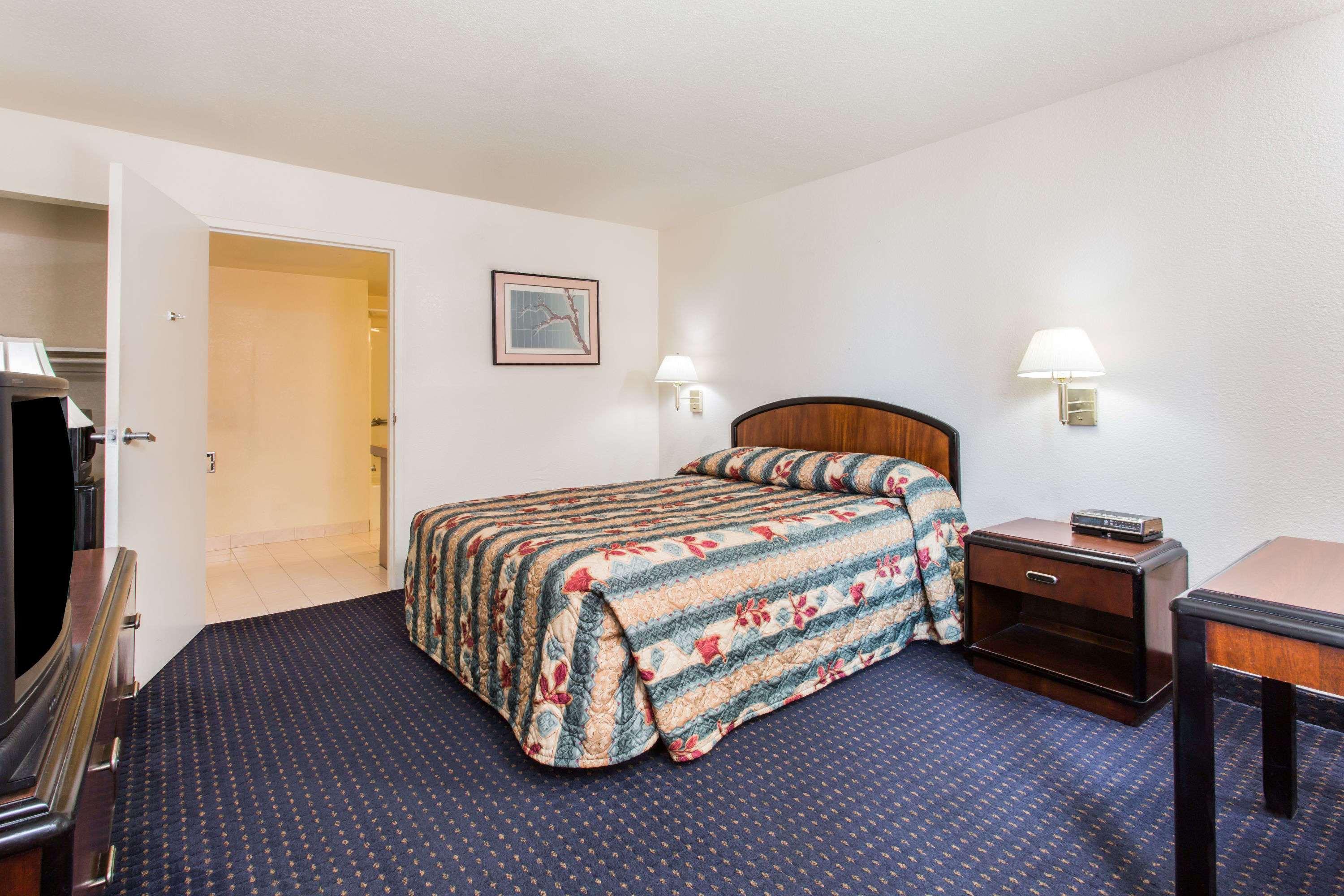 Knights Inn Virginia Beach Lynnhaven Eksteriør billede